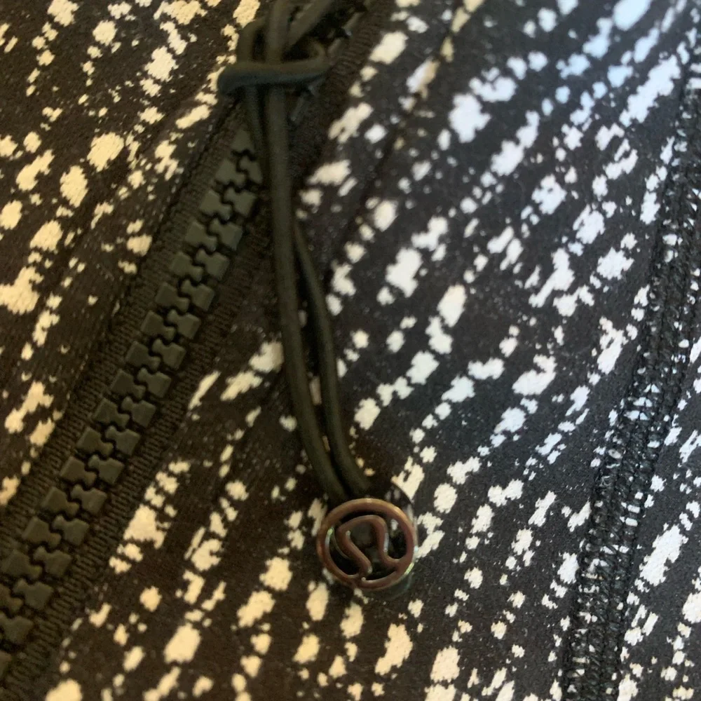 Lululemon define jacket - Picture 2 of 5